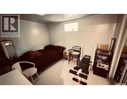 860 1st Avenue, Zenon Park, SK S0E1W0 Photo 46