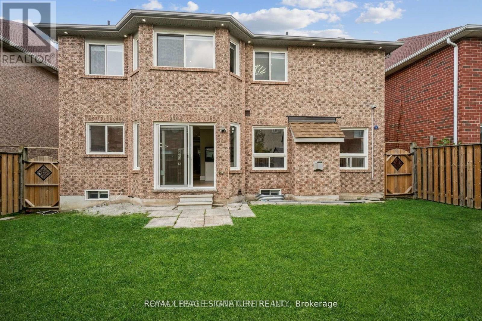 12 FERNCROFT PLACE - 2