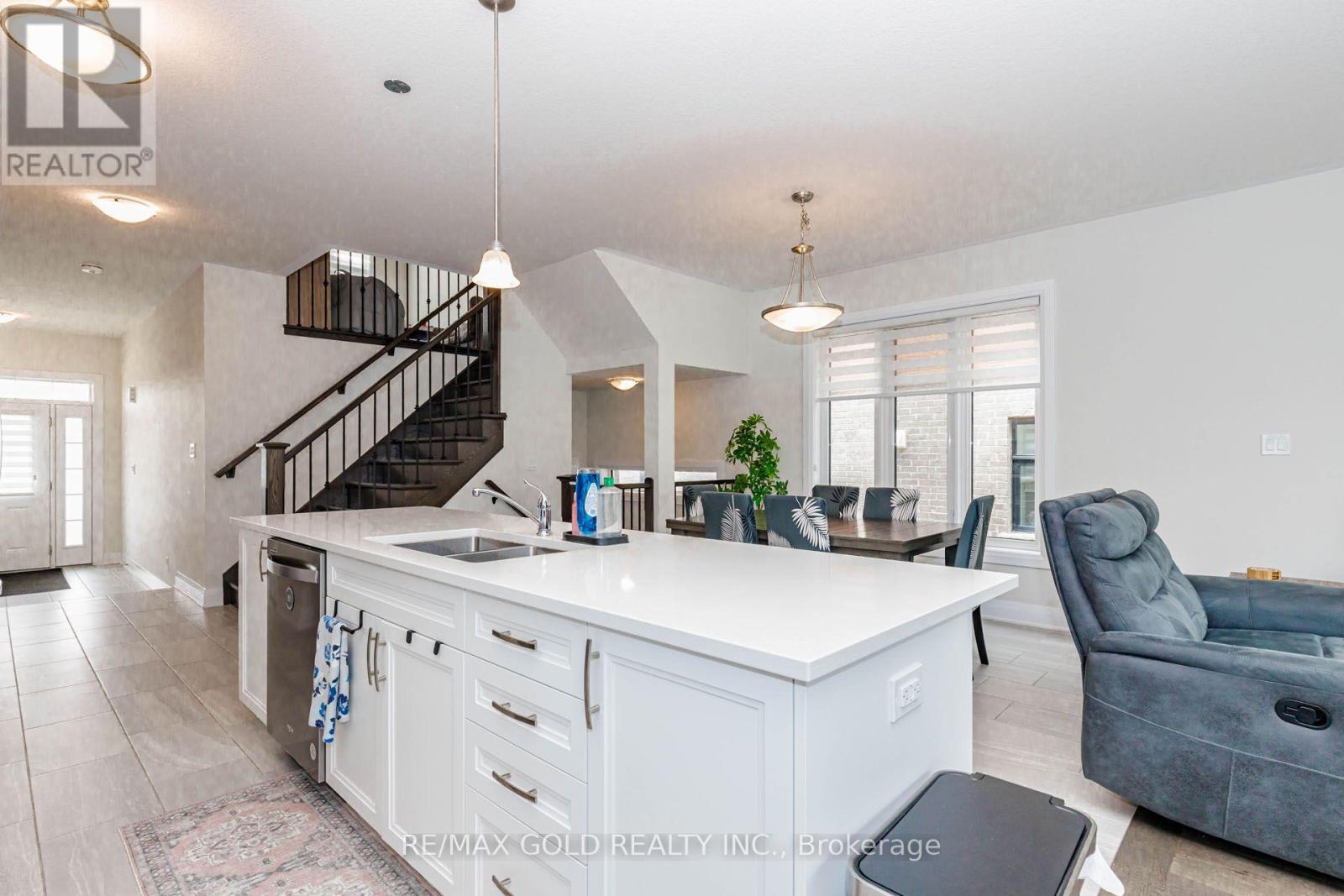 617 BENNINGER DRIVE - 14