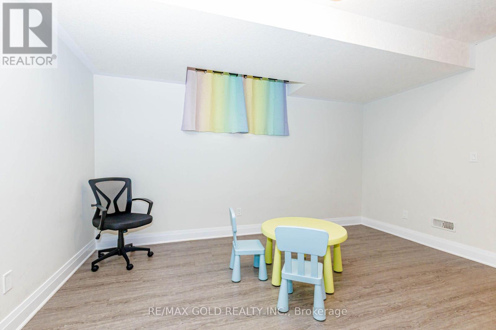 617 BENNINGER DRIVE - 45