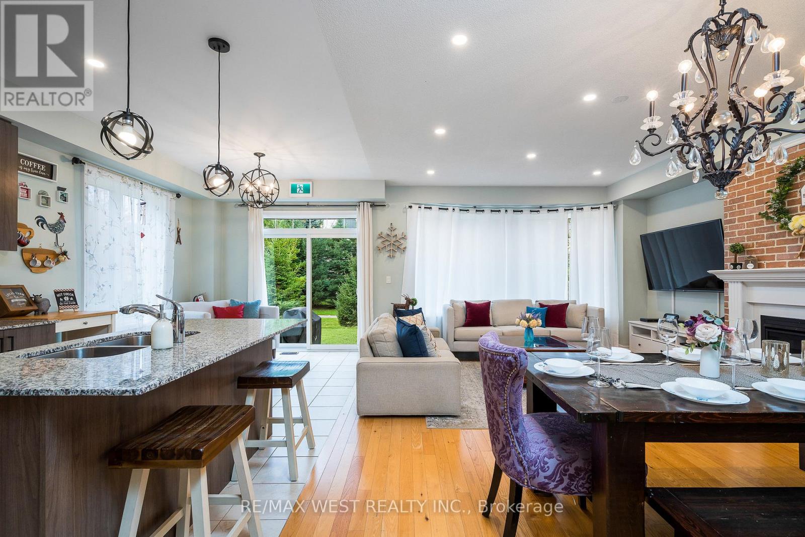 #37 171 SNOWBRIDGE WAY - 11