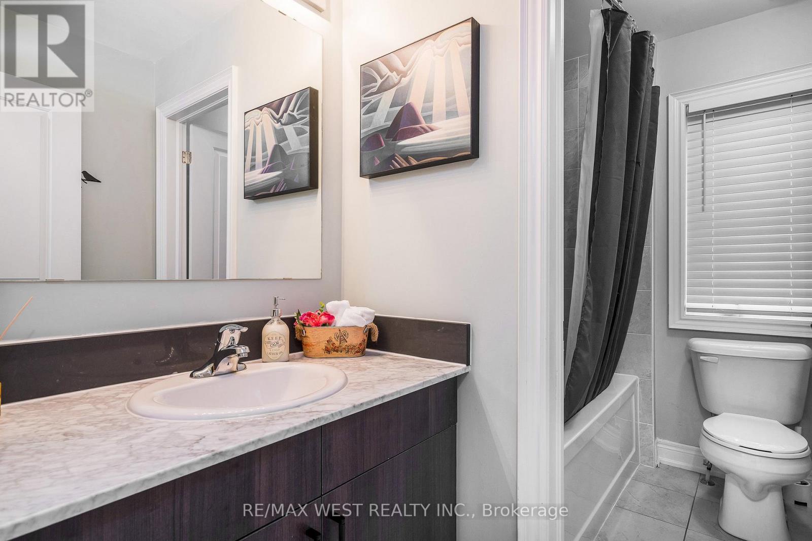 #37 171 SNOWBRIDGE WAY - 34