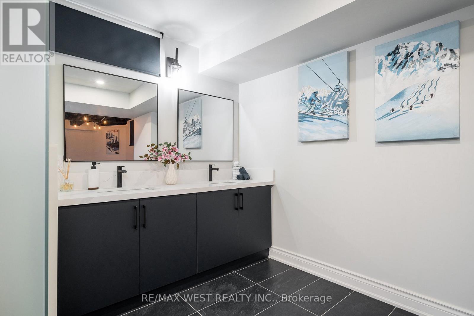 #37 171 SNOWBRIDGE WAY - 43