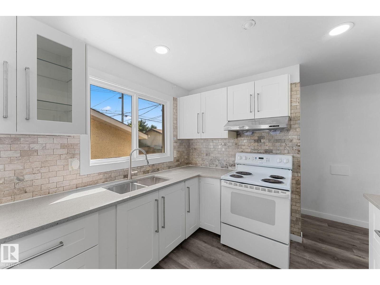 7823 136 AV NW - Image 11