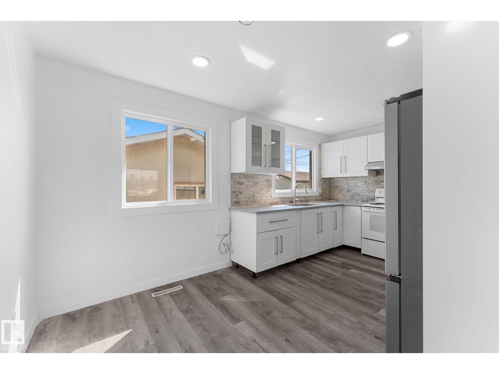 7823 136 AV NW - Image 9