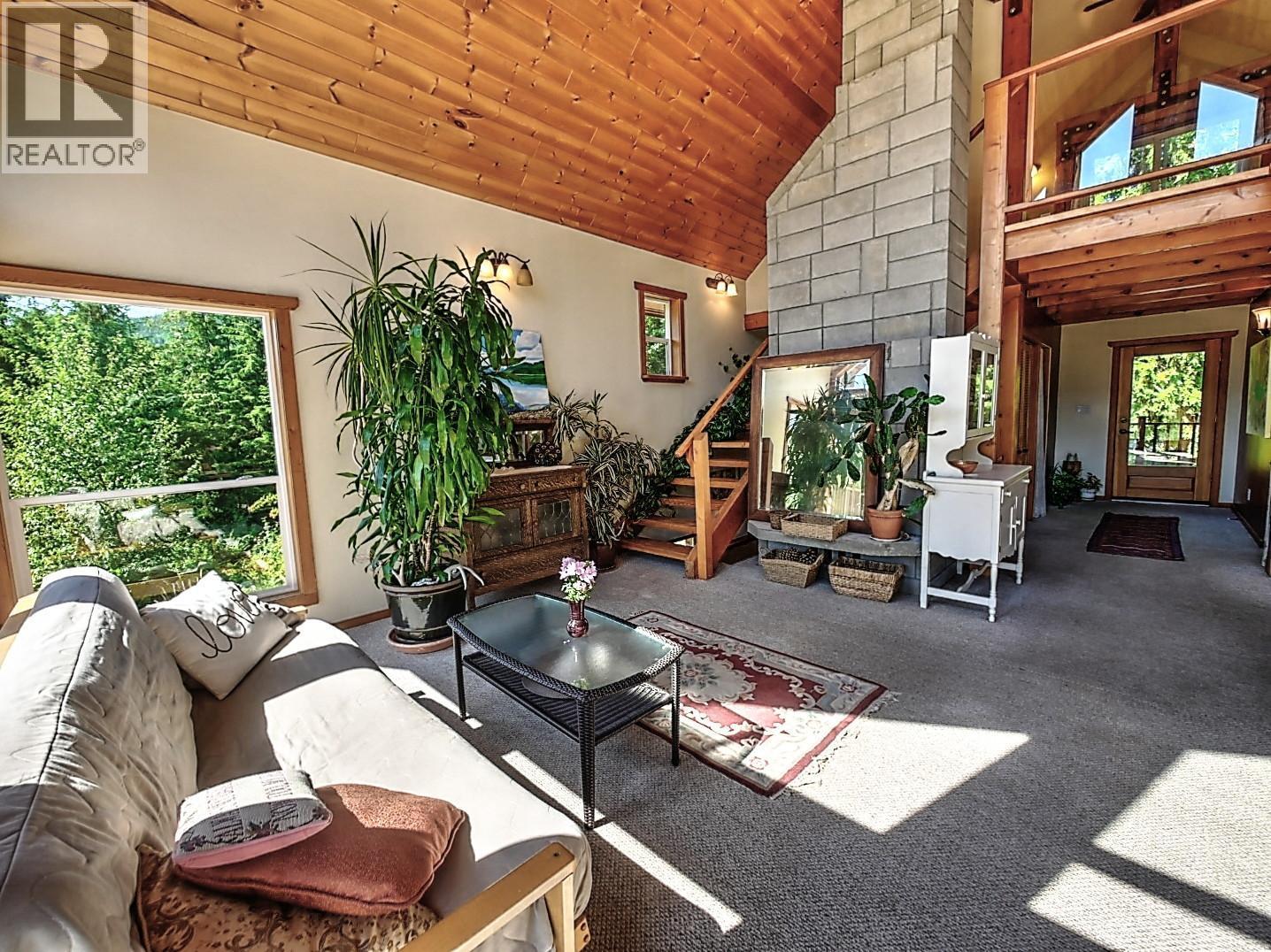 325 EAST WILSON CREEK  E Road, Rosebery — photo 3