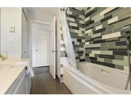 401 13680 84 Avenue, Surrey, BC V3W0T6 Photo 20