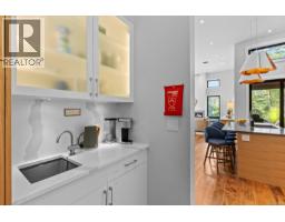 2643 Surge Narrows Rd, Quadra Island, BC V0P1A7 Photo 36