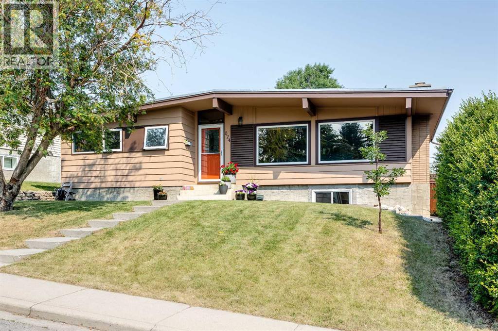624 Sherman Avenue SW - 2