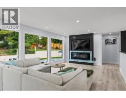 Living room - 2340 Thacker Drive, West Kelowna, BC V1Z1V8 Photo 15