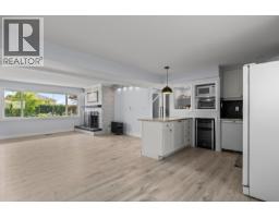 2340 Thacker Drive, West Kelowna, BC V1Z1V8 Photo 34