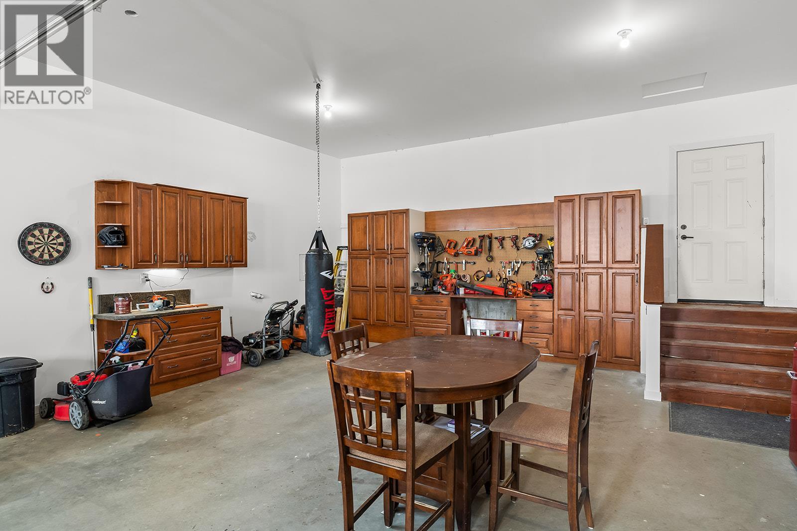 2340 Thacker Drive - 41