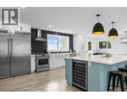 5pc Bathroom - 2340 Thacker Drive, West Kelowna, BC V1Z1V8 Photo 13
