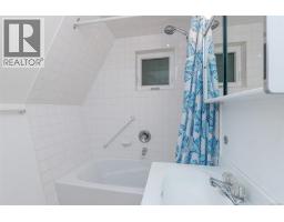 8346 Sa-seen-os Rd, Youbou, BC V0R3E1 Photo 22