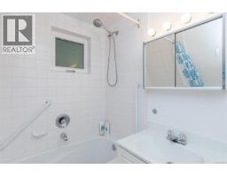 8346 Sa-seen-os Rd, Youbou, BC V0R3E1 Photo 23