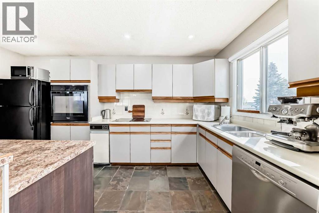 11 Huntstrom Place NE - 10