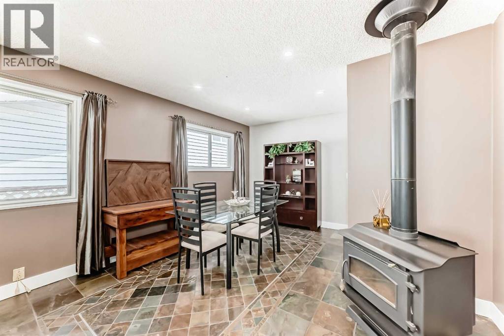 11 Huntstrom Place NE - 11