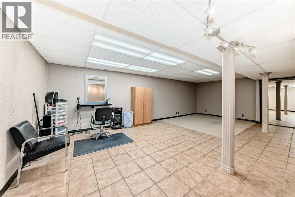 11 Huntstrom Place NE - 27
