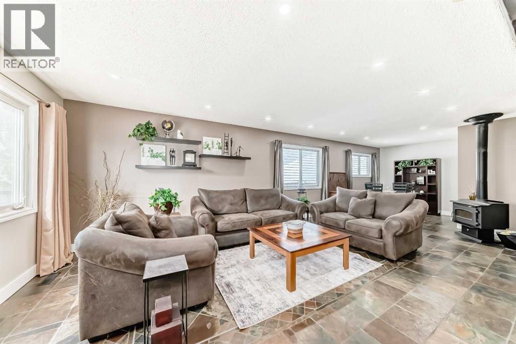 11 Huntstrom Place NE - 5