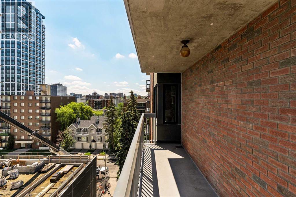 540 14 Avenue Southwest - Photo 18