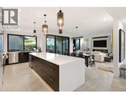 5pc Ensuite bath - 267 Lake Avenue, Kelowna, BC V1Y5W6 Photo 12