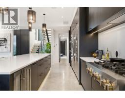 Mud room - 267 Lake Avenue, Kelowna, BC V1Y5W6 Photo 17
