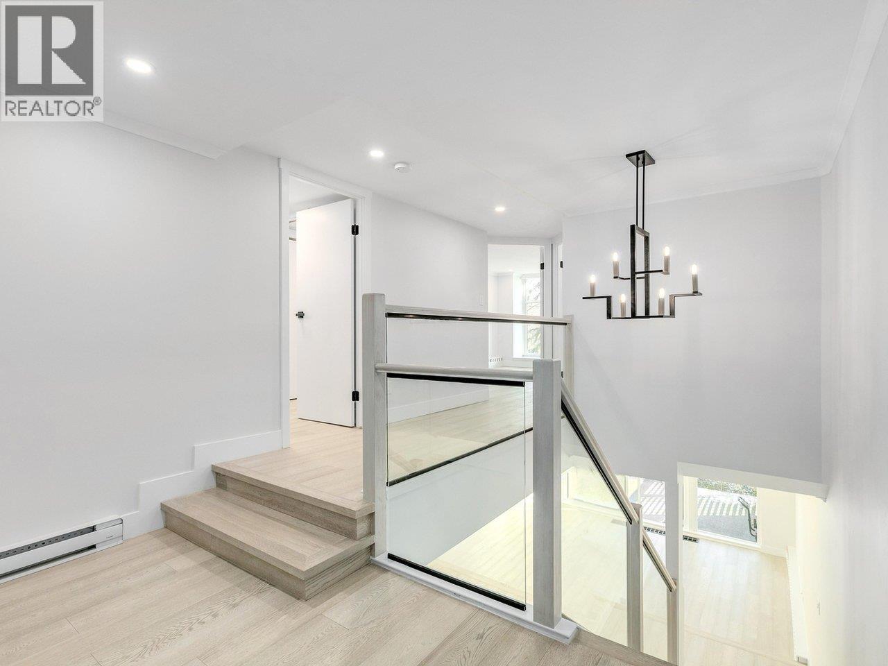 #110-1350 VIEW Crescent, Delta