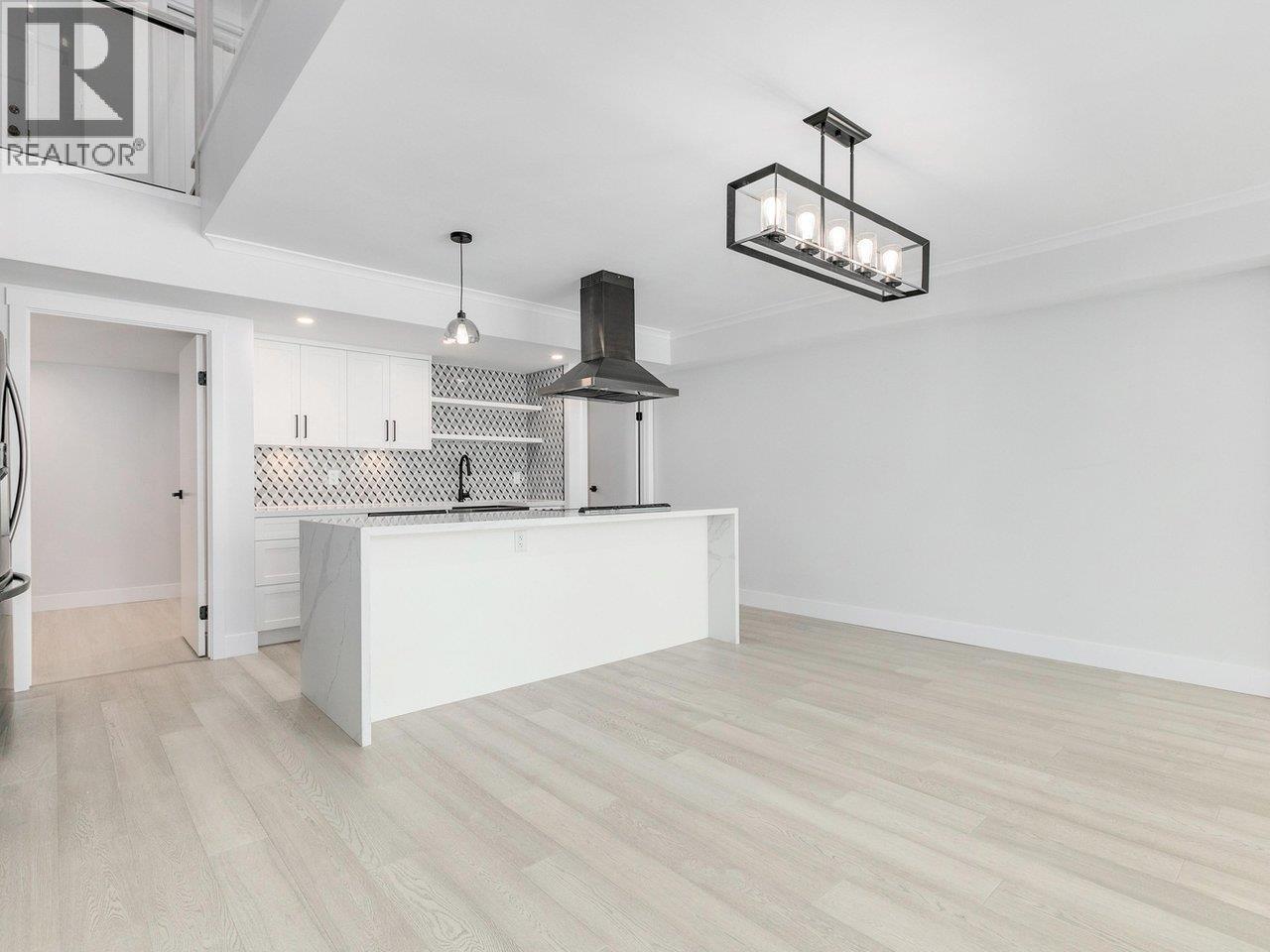 #110-1350 VIEW Crescent, Delta