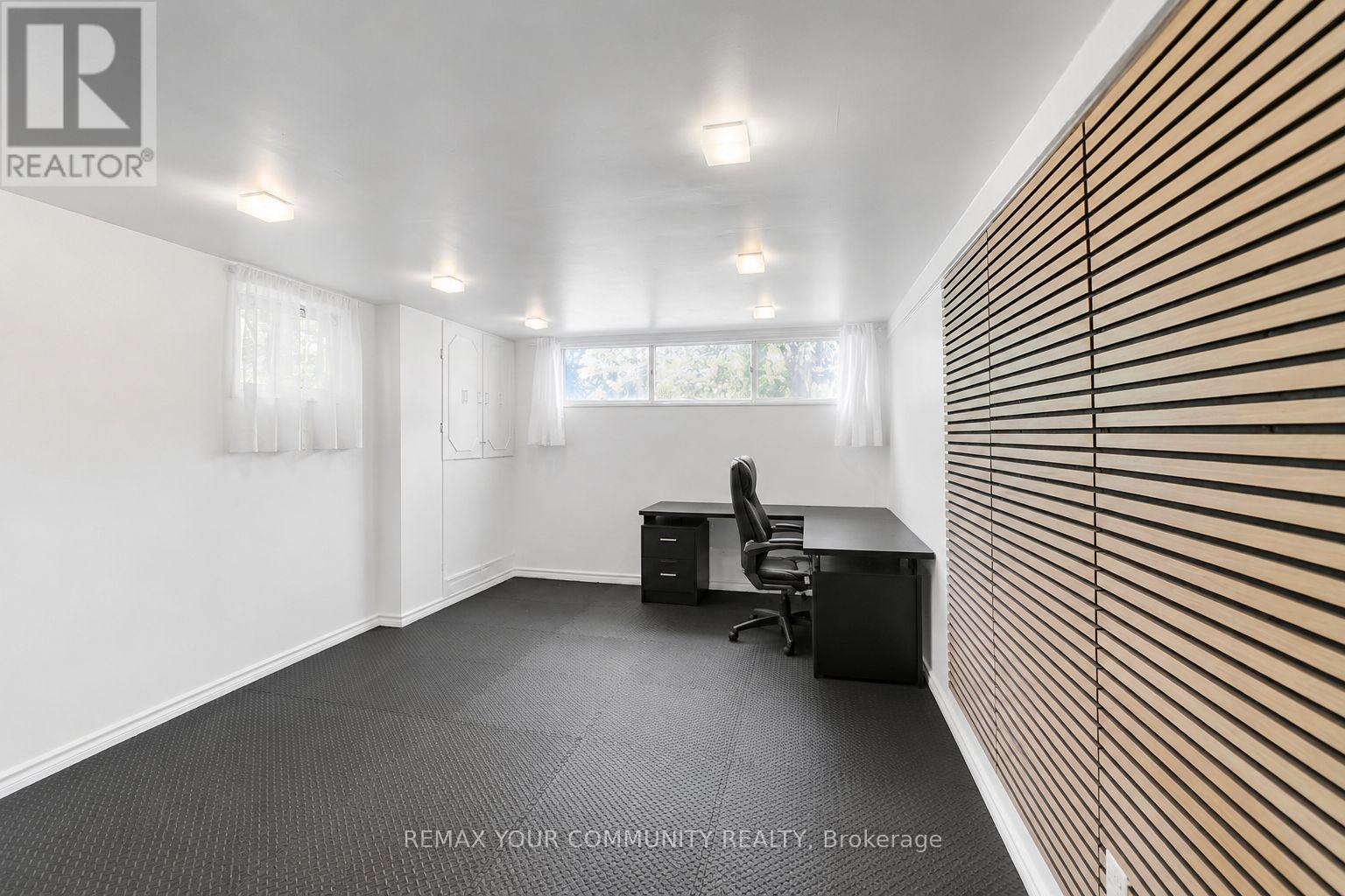 210 CURREY CRESCENT - Image 33