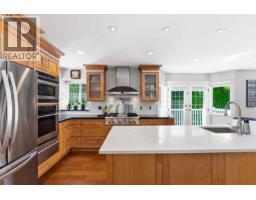 23500 109 Avenue, Maple Ridge, BC V2W1A8 Photo 10