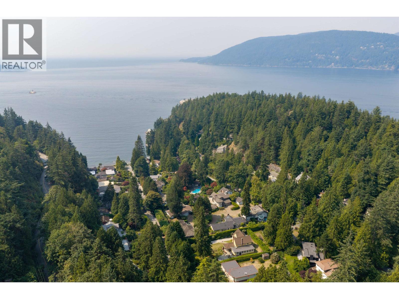 6955 ODLUM COURT, West Vancouver