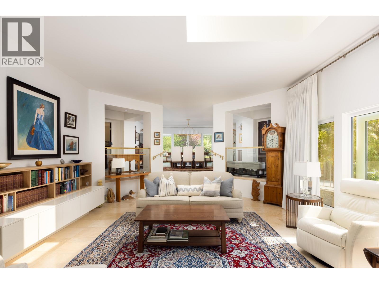 6955 ODLUM COURT, West Vancouver