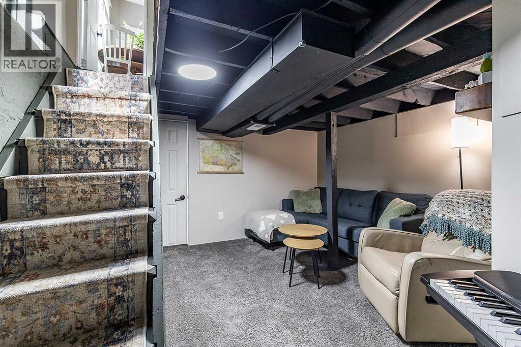 1254 Queen Street SE - Image 35