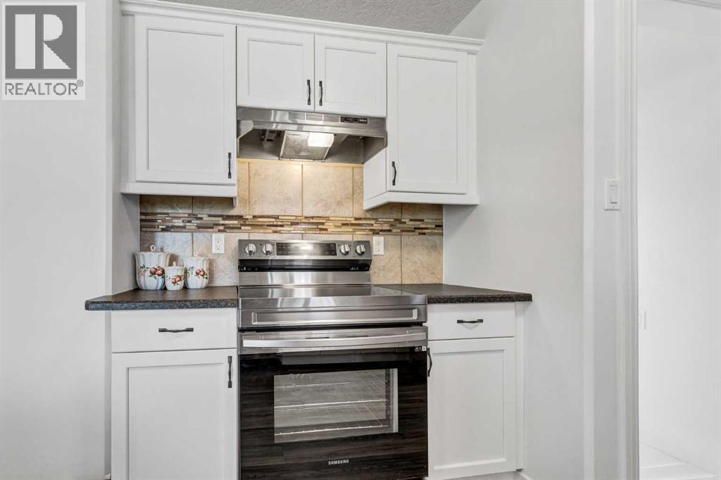 850 Hargrave Way NW - Image 13