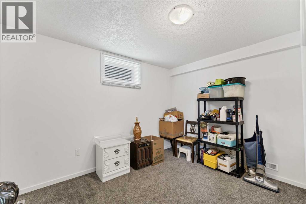 850 Hargrave Way NW - Image 32