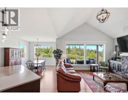 3861 Creekside Dr, Bowser, BC V0R1G0 Photo 20