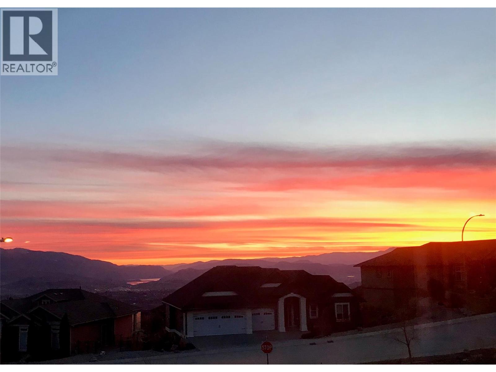 1449 Red Mountain Place - 69