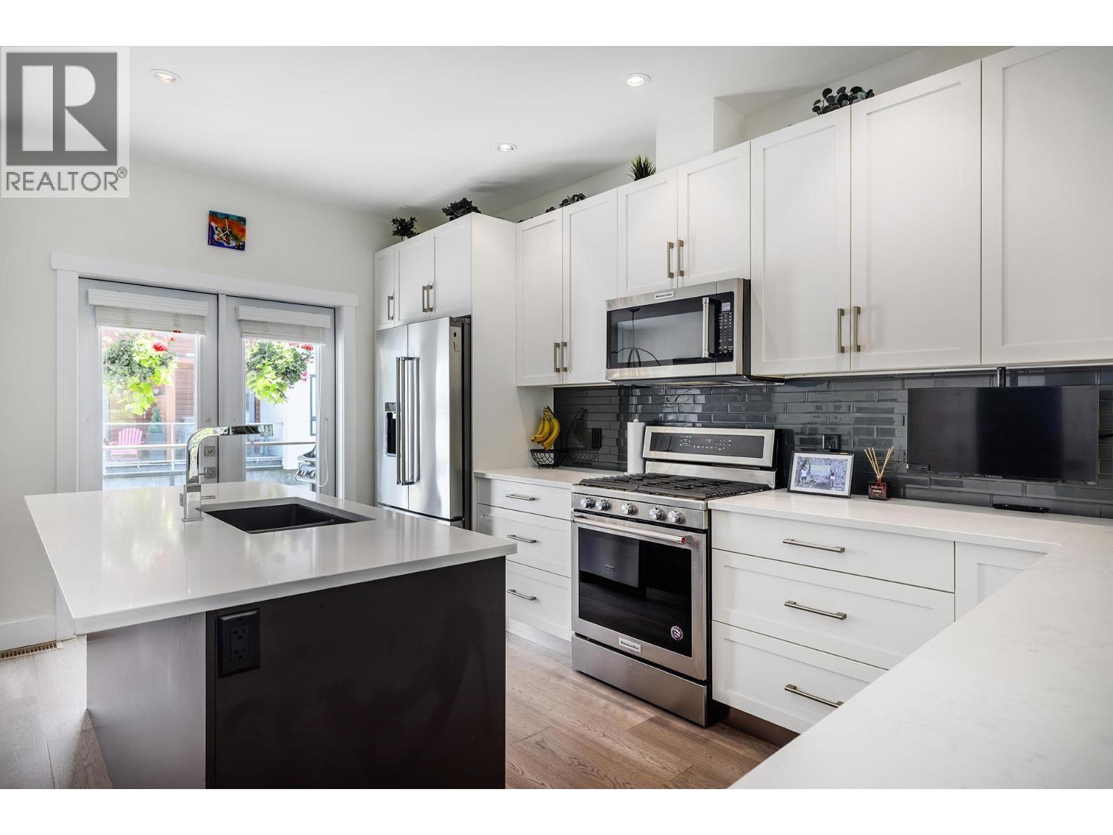 3 3510 Landie Road, Kelowna
