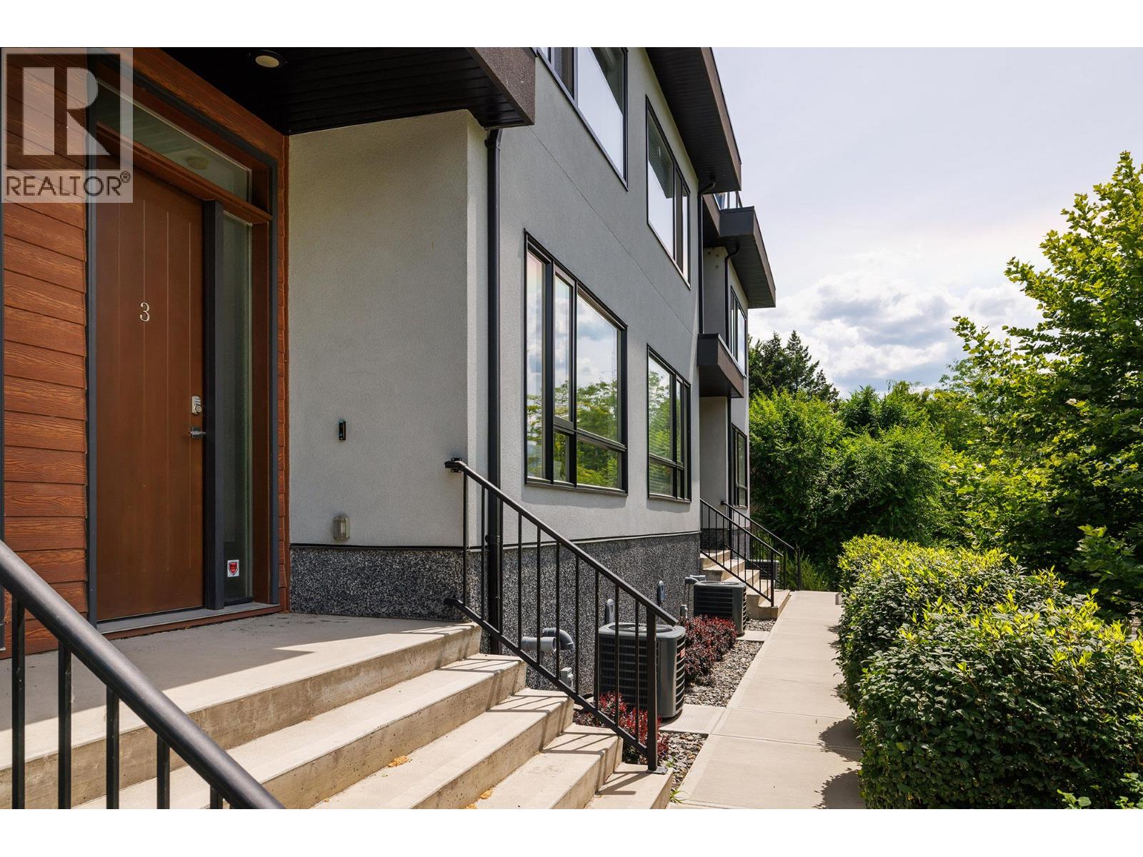3 3510 Landie Road, Kelowna