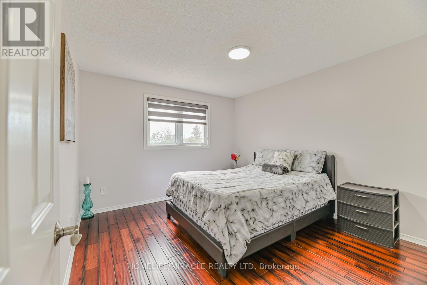 32 PLOVER PLACE - 23