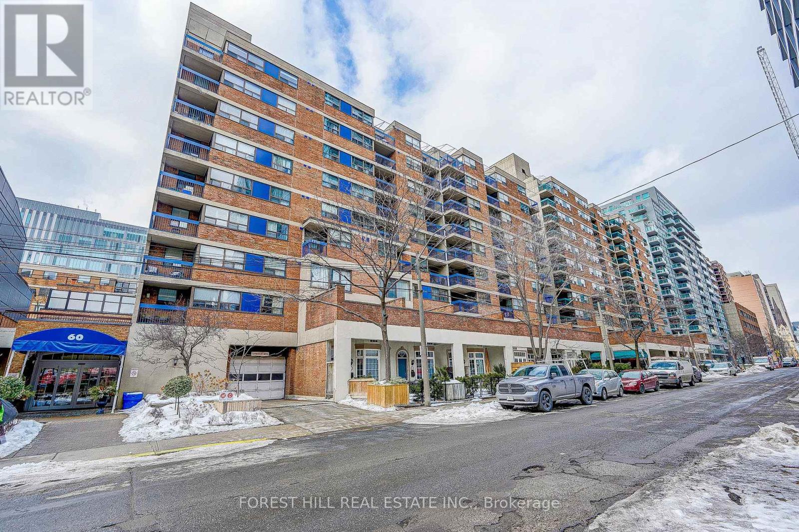 728 - 60 ST. PATRICK STREET