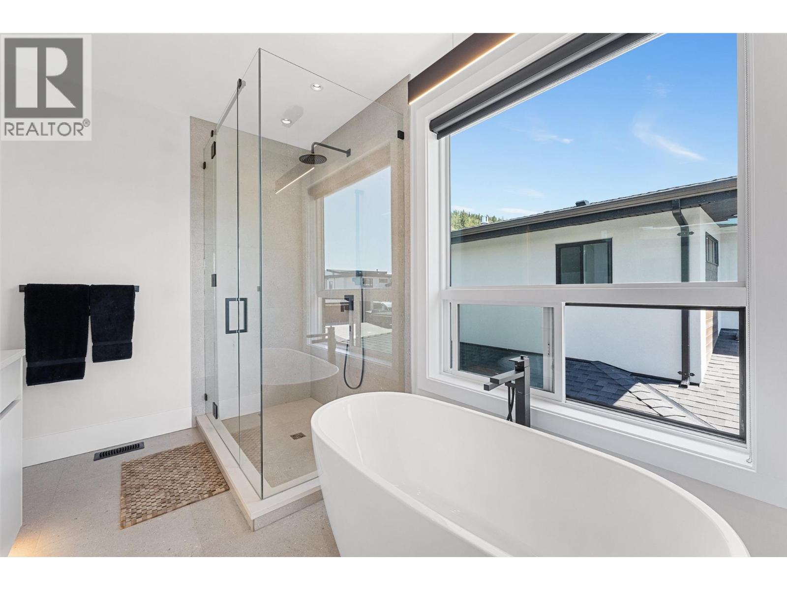 1556 Cabernet Way, West Kelowna