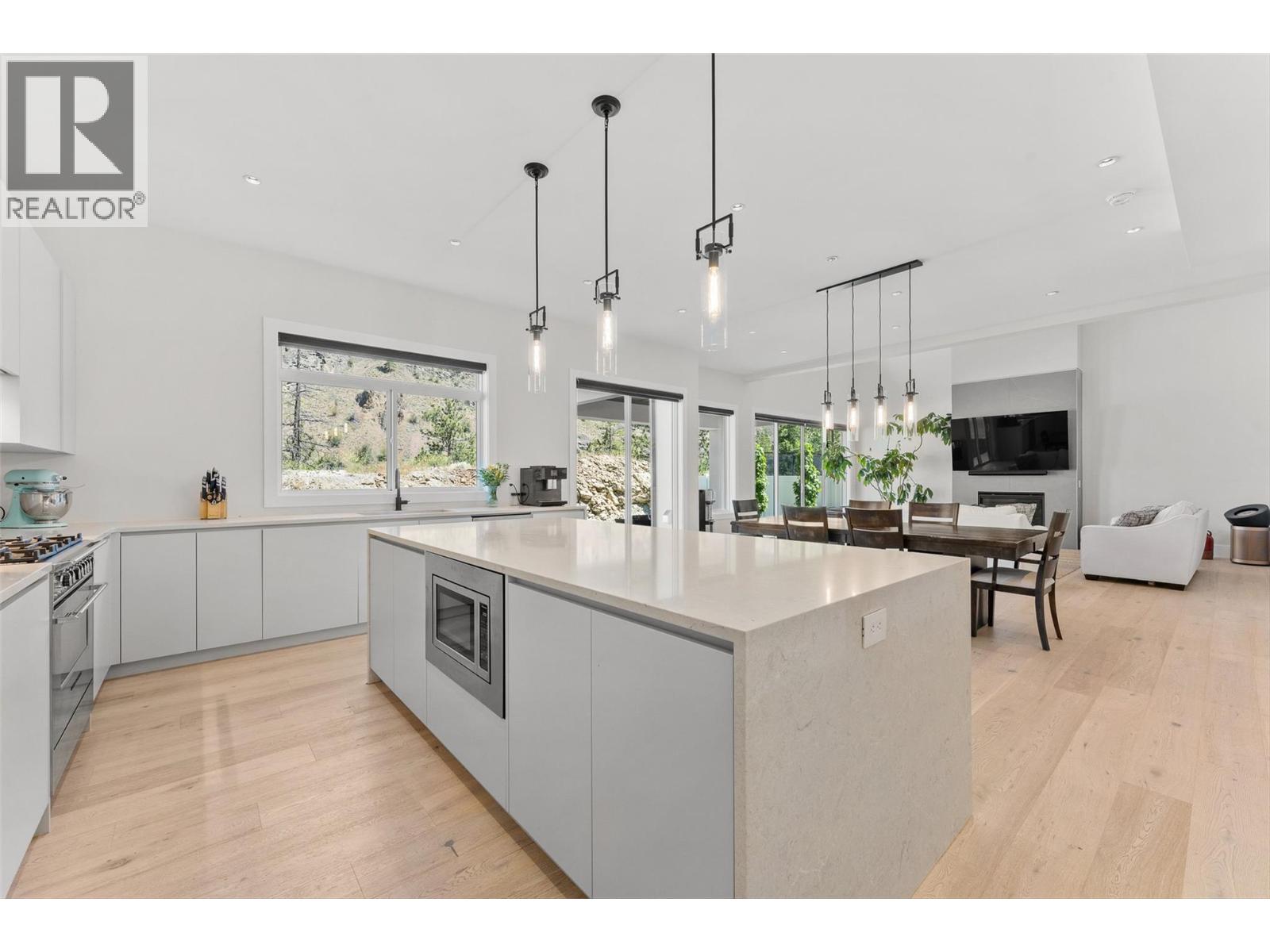 1556 Cabernet Way, West Kelowna
