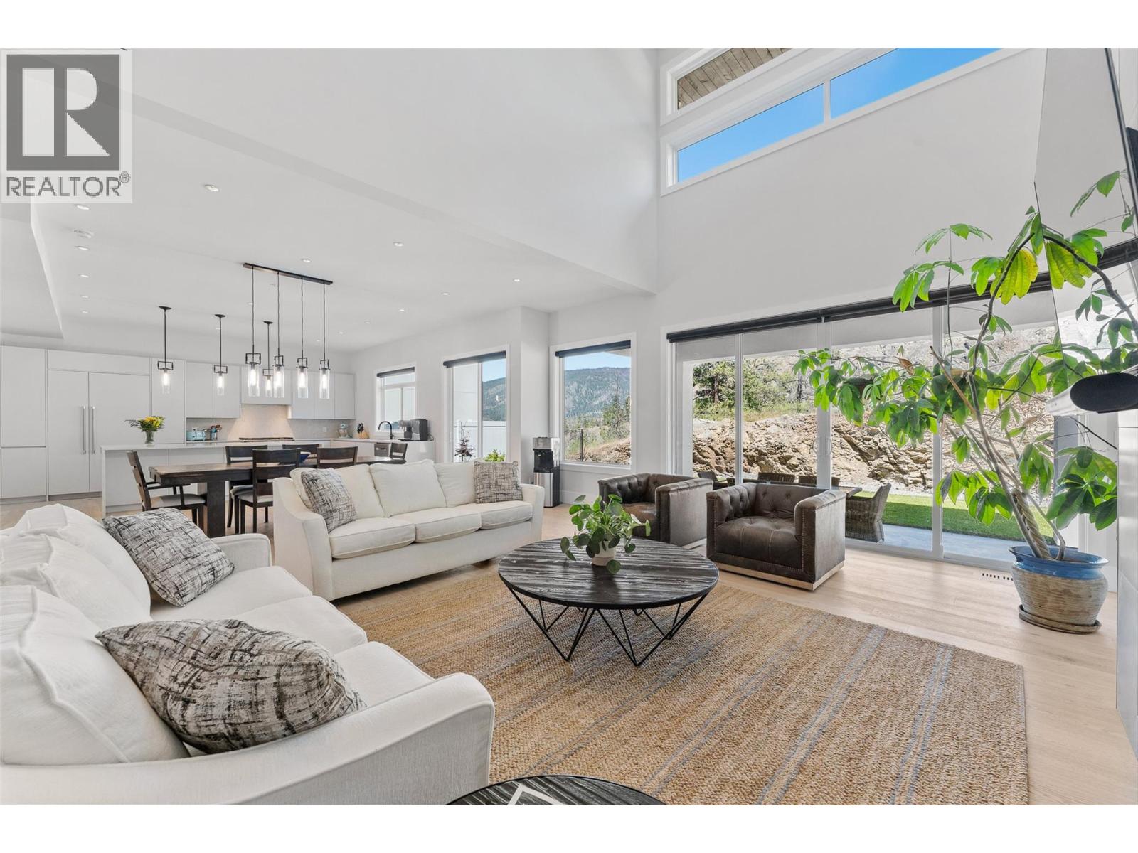 1556 Cabernet Way, West Kelowna