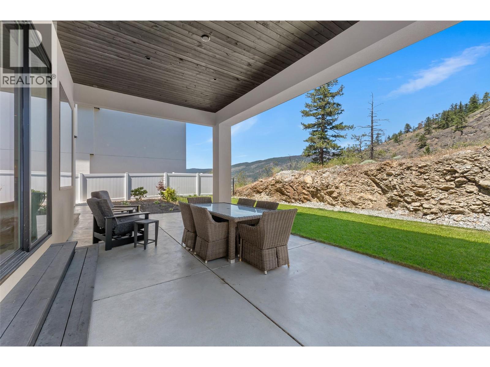 1556 Cabernet Way, West Kelowna