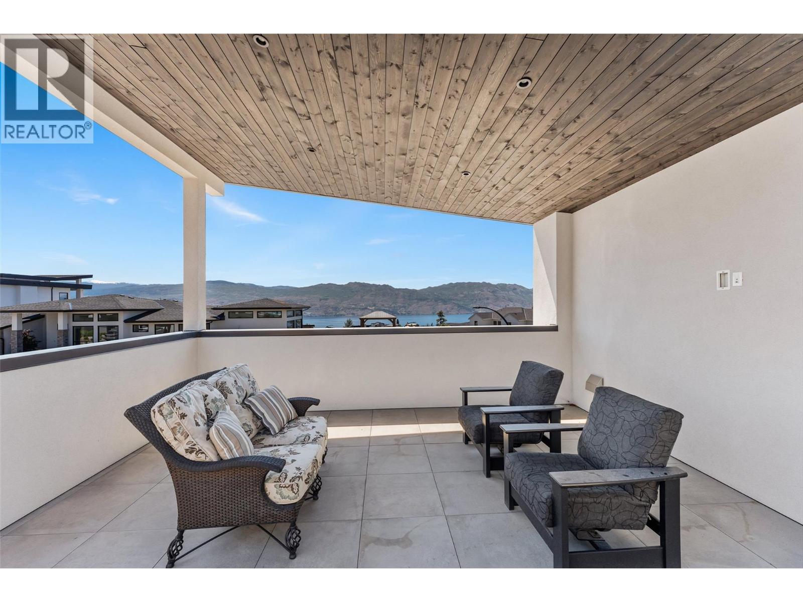 1556 Cabernet Way, West Kelowna