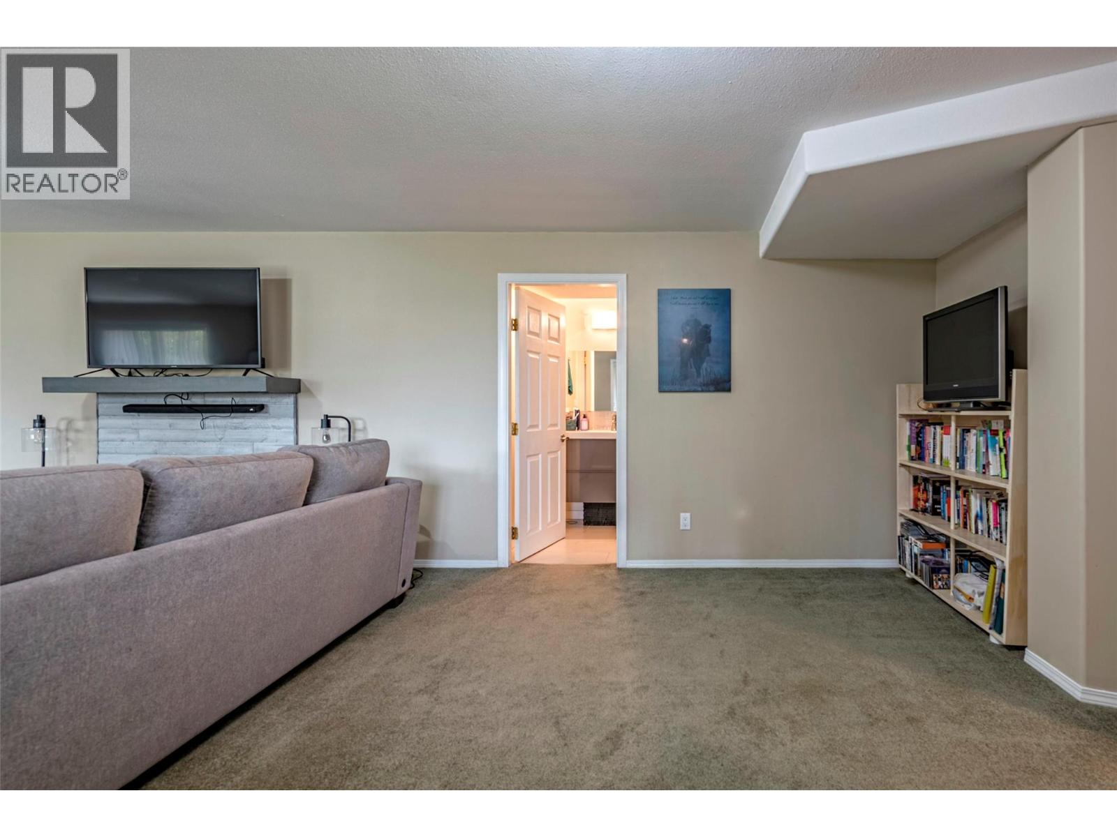 2735 Northview Place, Lake Country