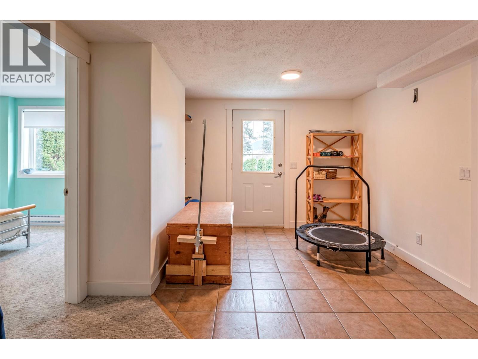 2735 Northview Place, Lake Country