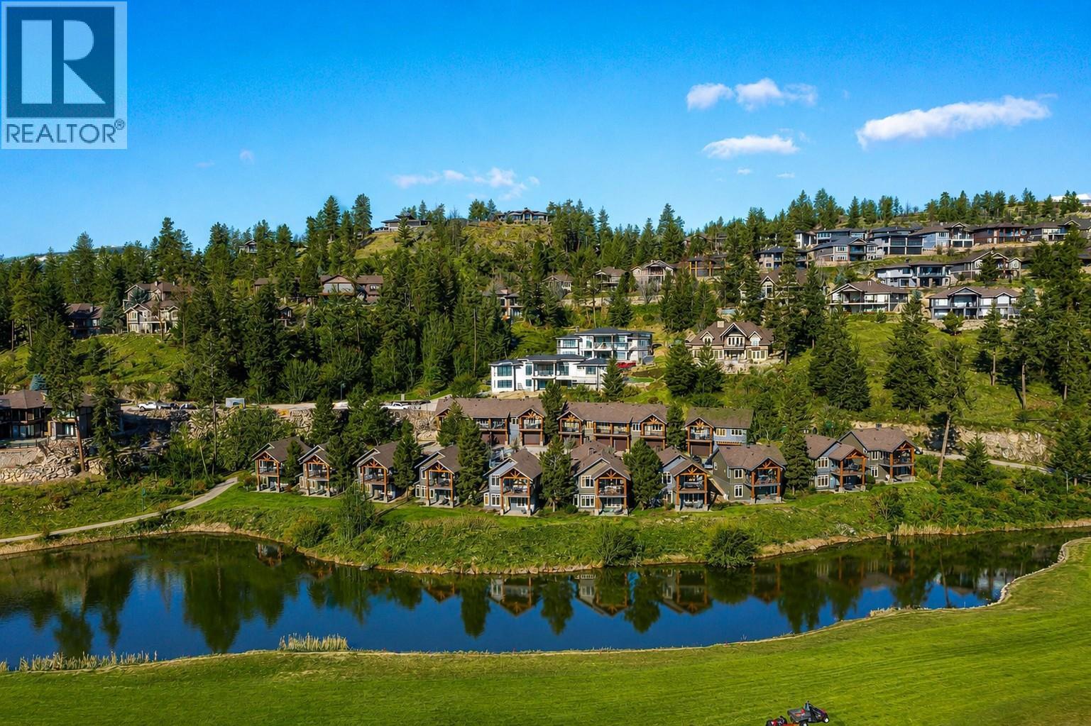 272 Chicopee Road Unit# 14A Lot# 14, Vernon