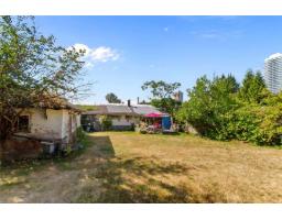 13897 100 Avenue, Surrey, BC V3T1J4 Photo 13